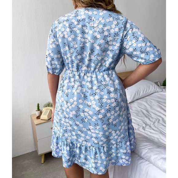 Plunging Neck Floral Print Dress - Picture 2 of 2